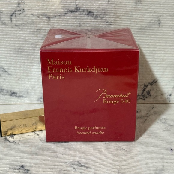 Maison Francis Kurkdjian Baccarat Rouge 540 Scented Candle (Big Size) - Picture 2 of 10